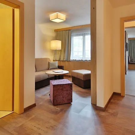 Silvretta 3 Sterne Superior Отель 3*