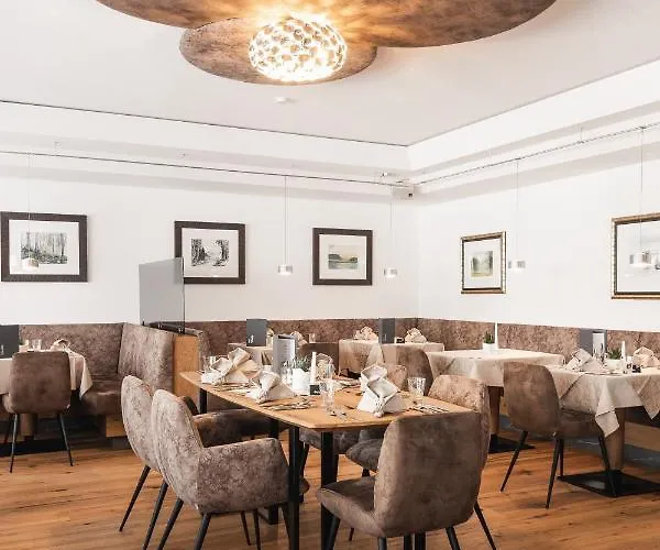 Silvretta 3 Sterne Superior מלון