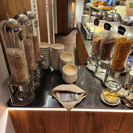 西尔维埃塔酒店